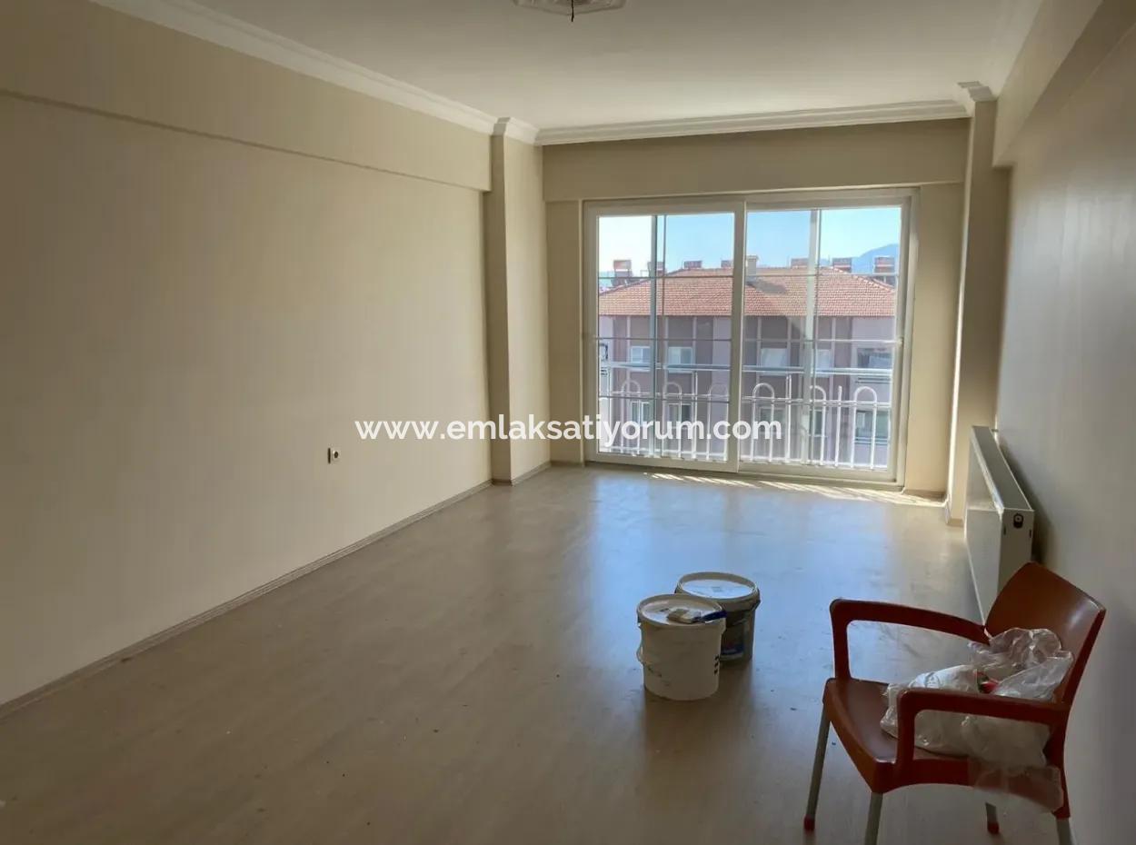 Ortaca 200 M2 Luxus-Heizwohnung Zu Verkaufen