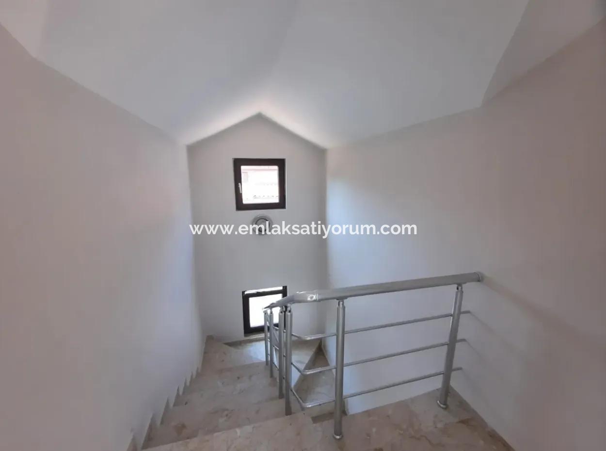 3 Triplex Villen Mit Mugla Ortaca Dalyan Schwimmbad Komplett Zu Verkaufen