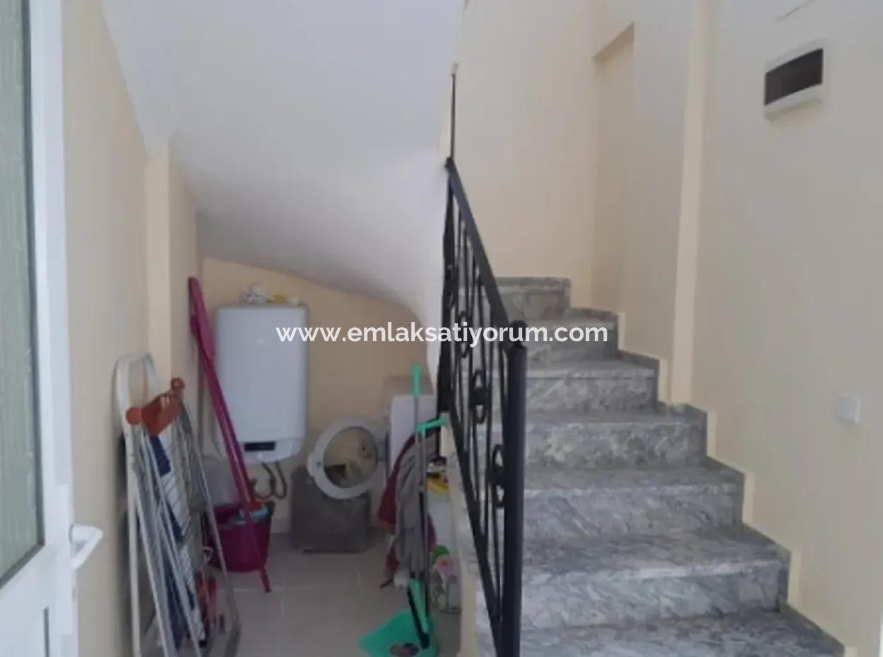 Schnäppchen-Einfamilienhaus-Duplex Zum Verkauf In Archer