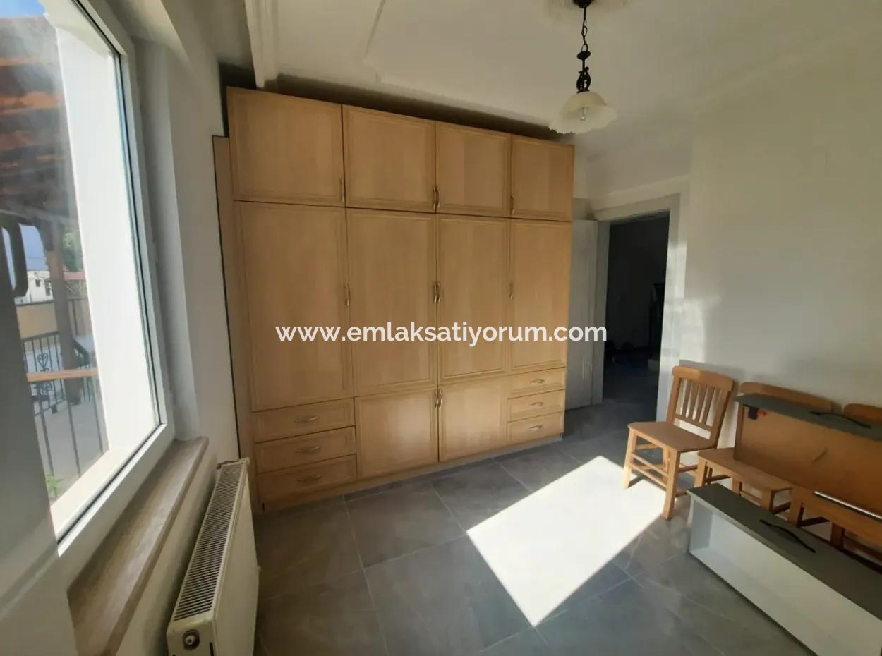 Köyceğizde In Der Nähe Des Sees Schwimmbad, Möbliert, 7 1 Freistehendes Triplex Zu Vermieten Bis Mai