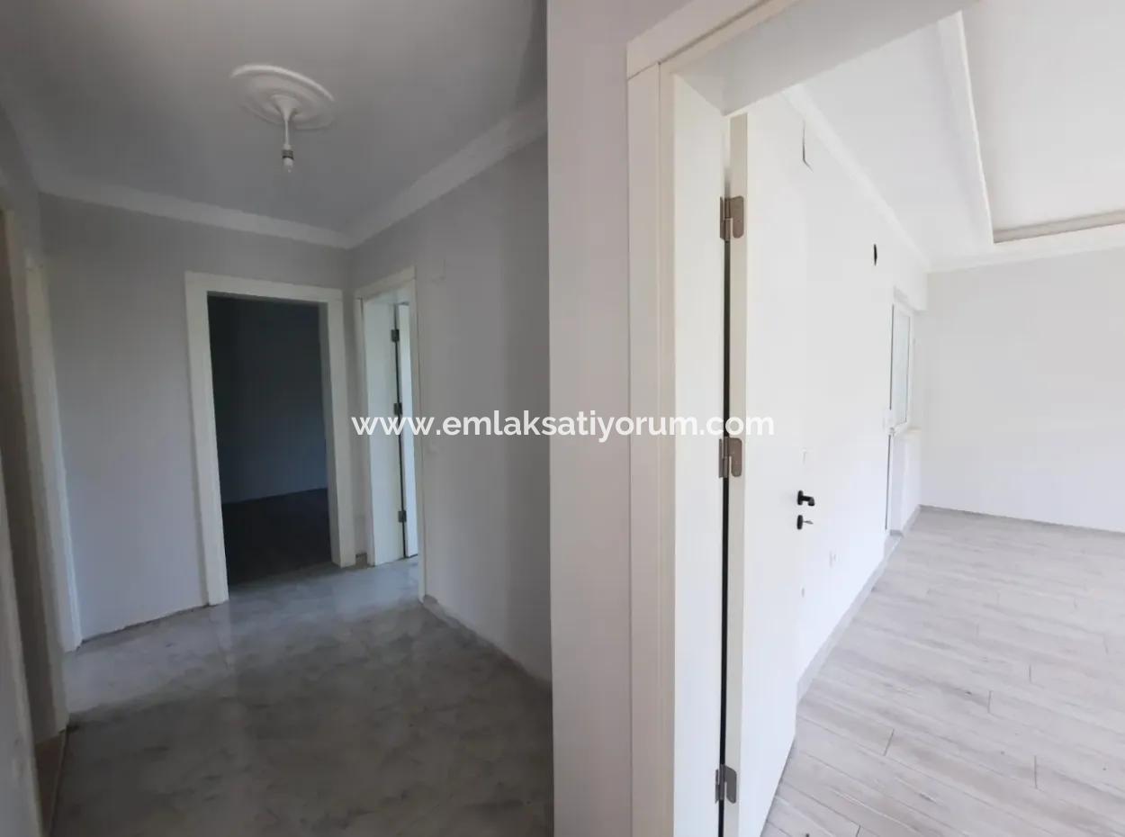 Kelepir Einstöckiges Haus Mit Seeblick In Köyceğiz Steht Zum Verkauf.