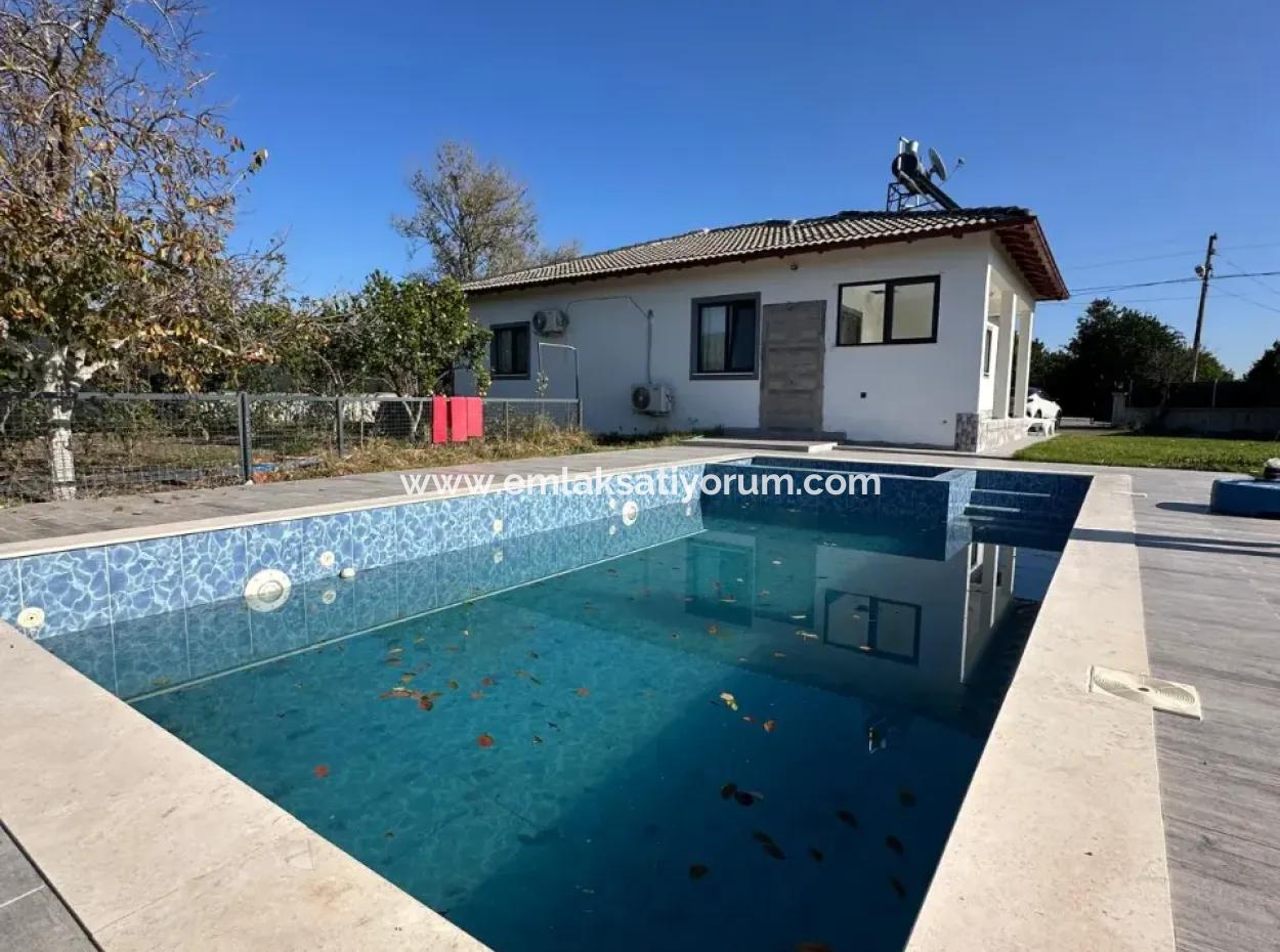 Einstöckiges Haus Mit Freistehendem Pool In Ortacada Zur Langzeitmiete