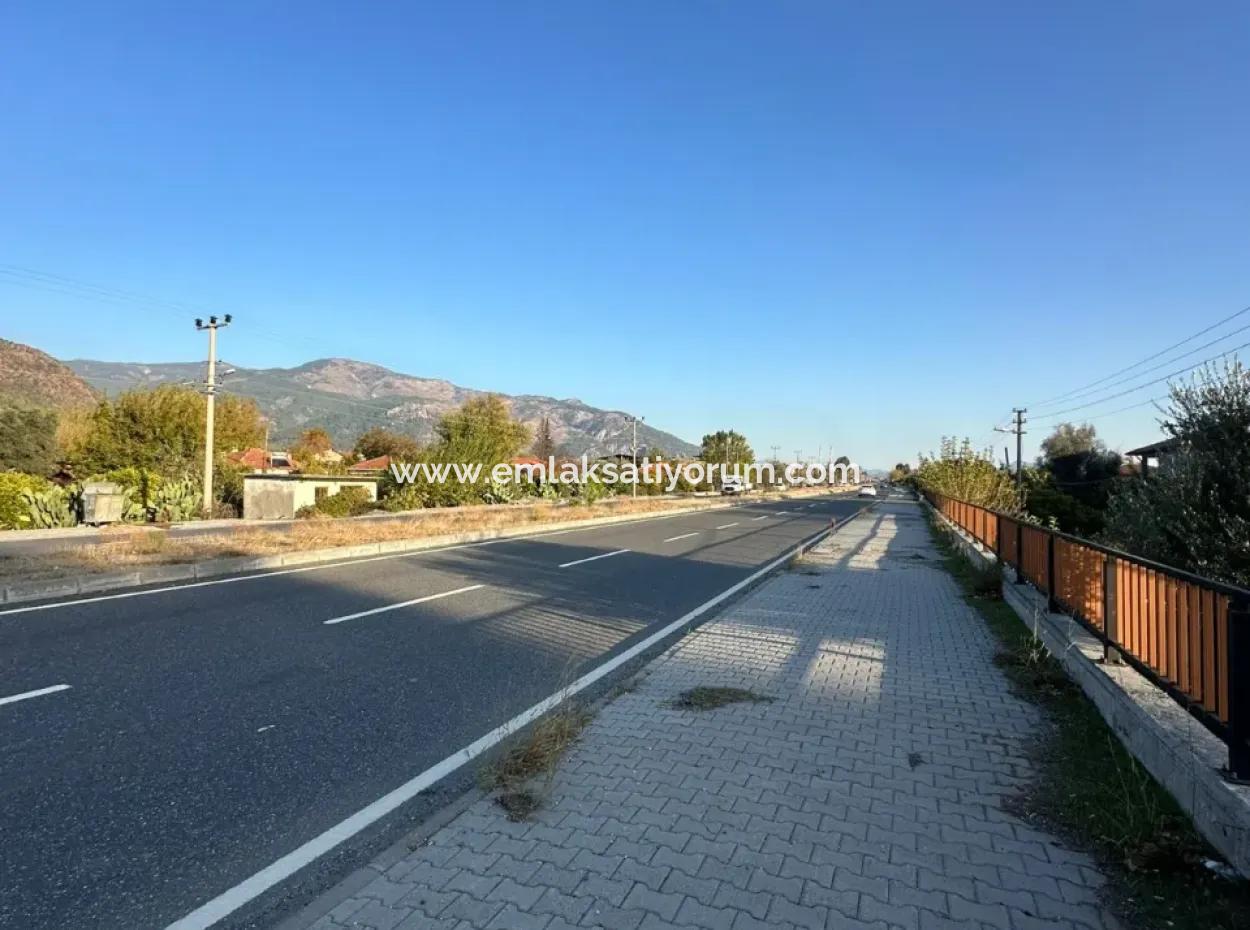 2.800 M² Gewerbe-/Wohngrundstück Zum Verkauf In Köyceğiz Toparlar Mit Blick Auf Die Hauptstraße