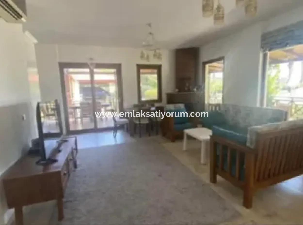 3 In 1 Villa Auf 1700 M2 Grundstück In Dalyan