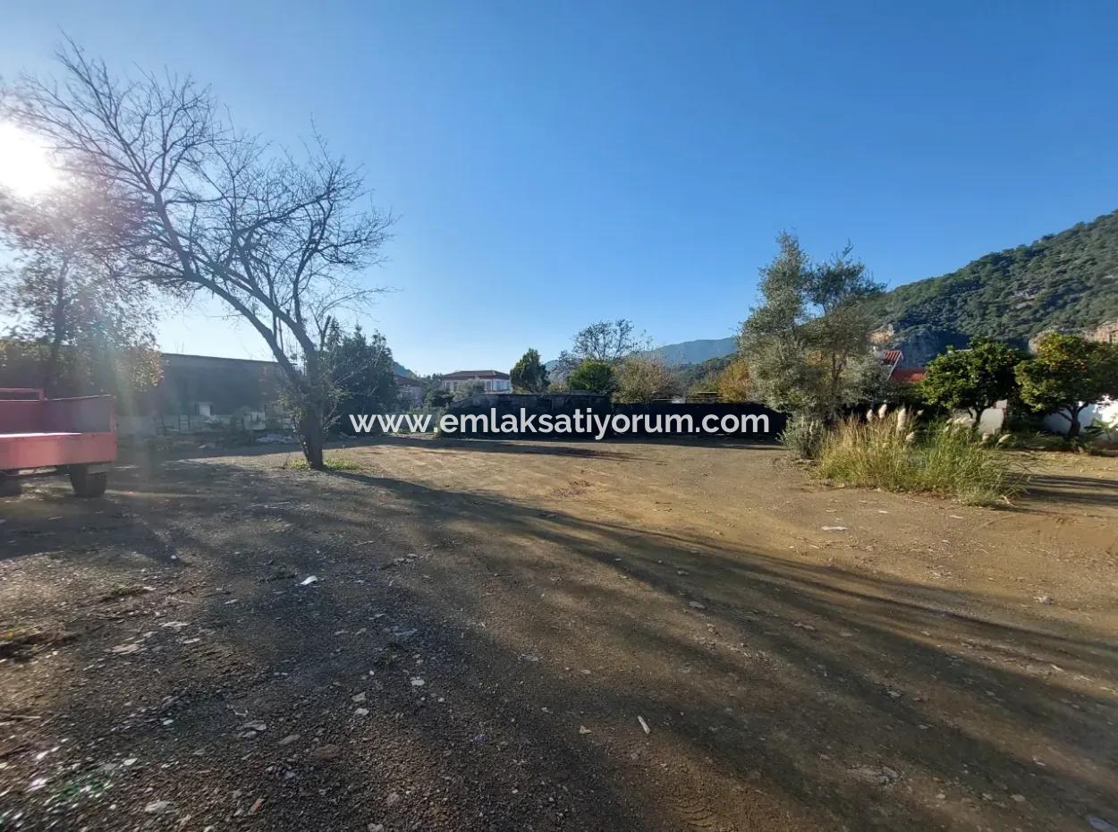 Freistehendes Grundstück In Der Nähe Von 1 000 M2 Kanal Mit Wohnzonierung In Dalyan, Muğla Zu Verkaufen