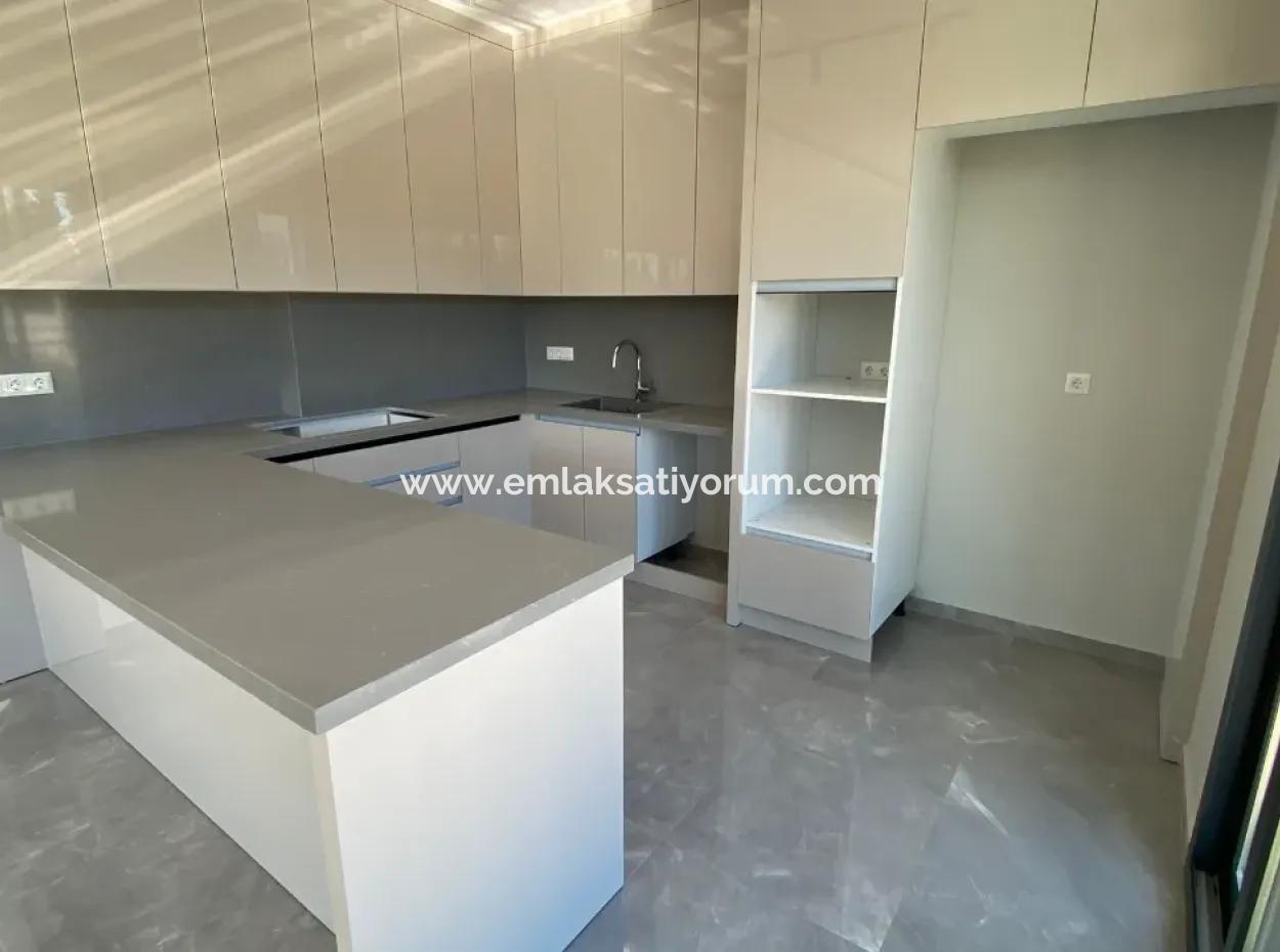 Ultra-Luxuriöse Freistehende Villa Auf Einem 1000M2 Großen Grundstück Zum Verkauf In Ortaca Fevziye.