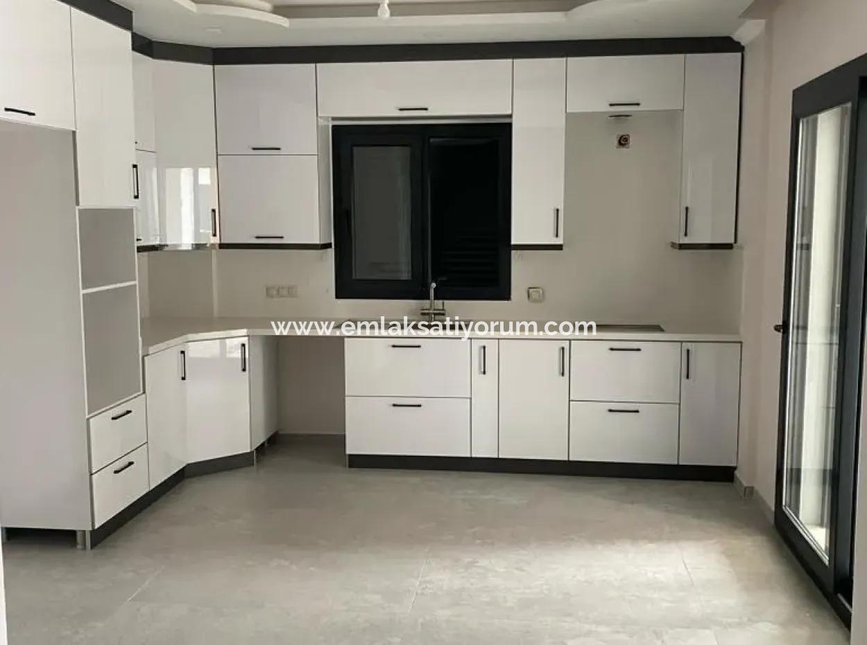 Brandneue Maisonette-Villa Mit Gemeinschaftspool Auf Einem 600 M2 Großen, Freistehenden Grundstück In Dalaman