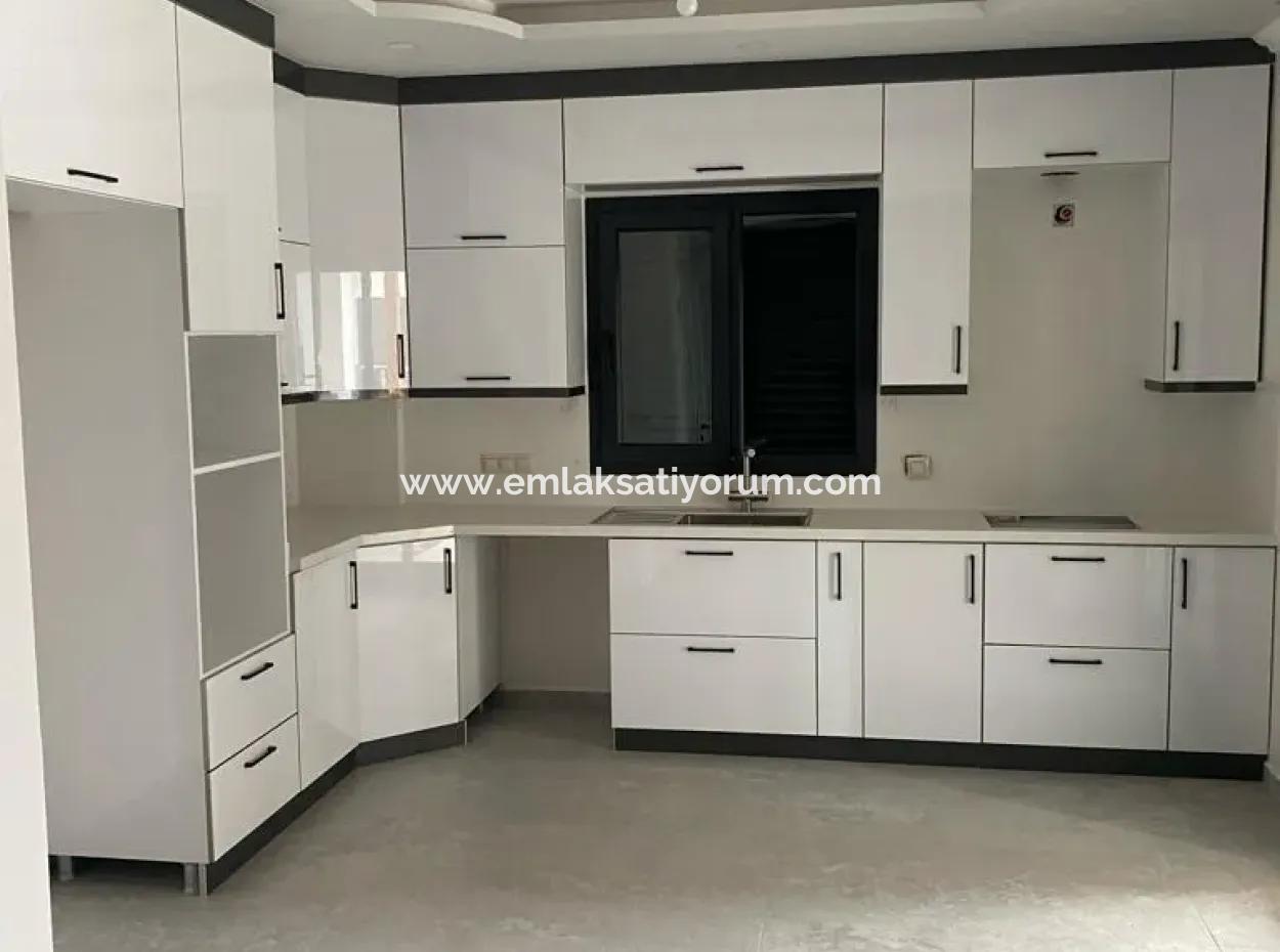 Brandneue Maisonette-Villa Mit Gemeinschaftspool Auf Einem 600 M2 Großen, Freistehenden Grundstück In Dalaman