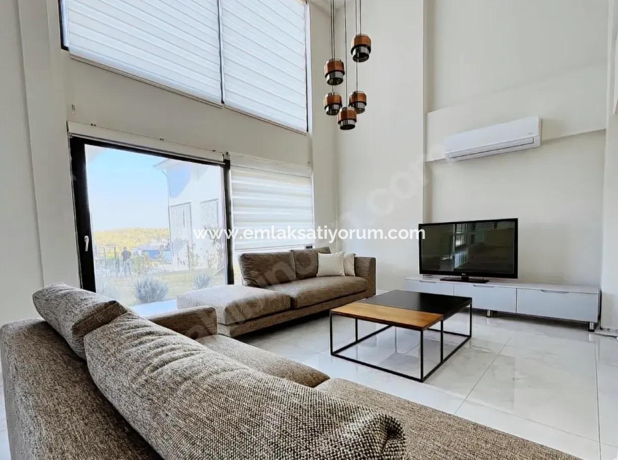 Möblierte Luxus-Triplex-Villen In Sarigerme, Ortaca