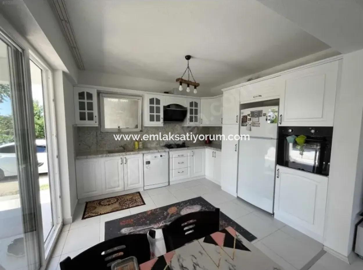 Dorfhaus Und Gewächshaus Zum Verkauf Auf 1200 M2 Land In Köyceğiz Zaferlar