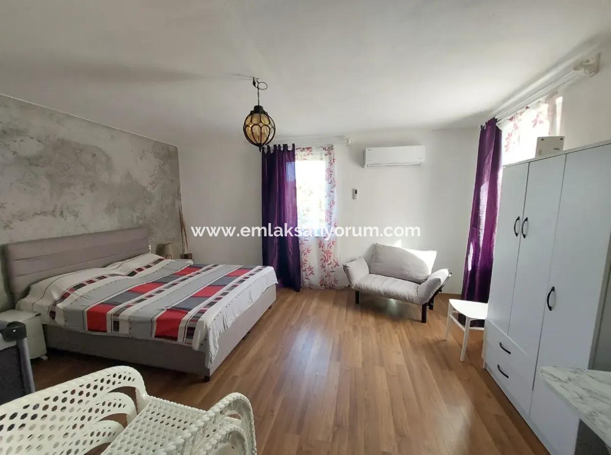 Auf 400 M2 Grundstück In Ortaca Okçular, 100 M2 2 1 Freistehendes Möbliertes Haus Mit Schwimmbad Zu Vermieten