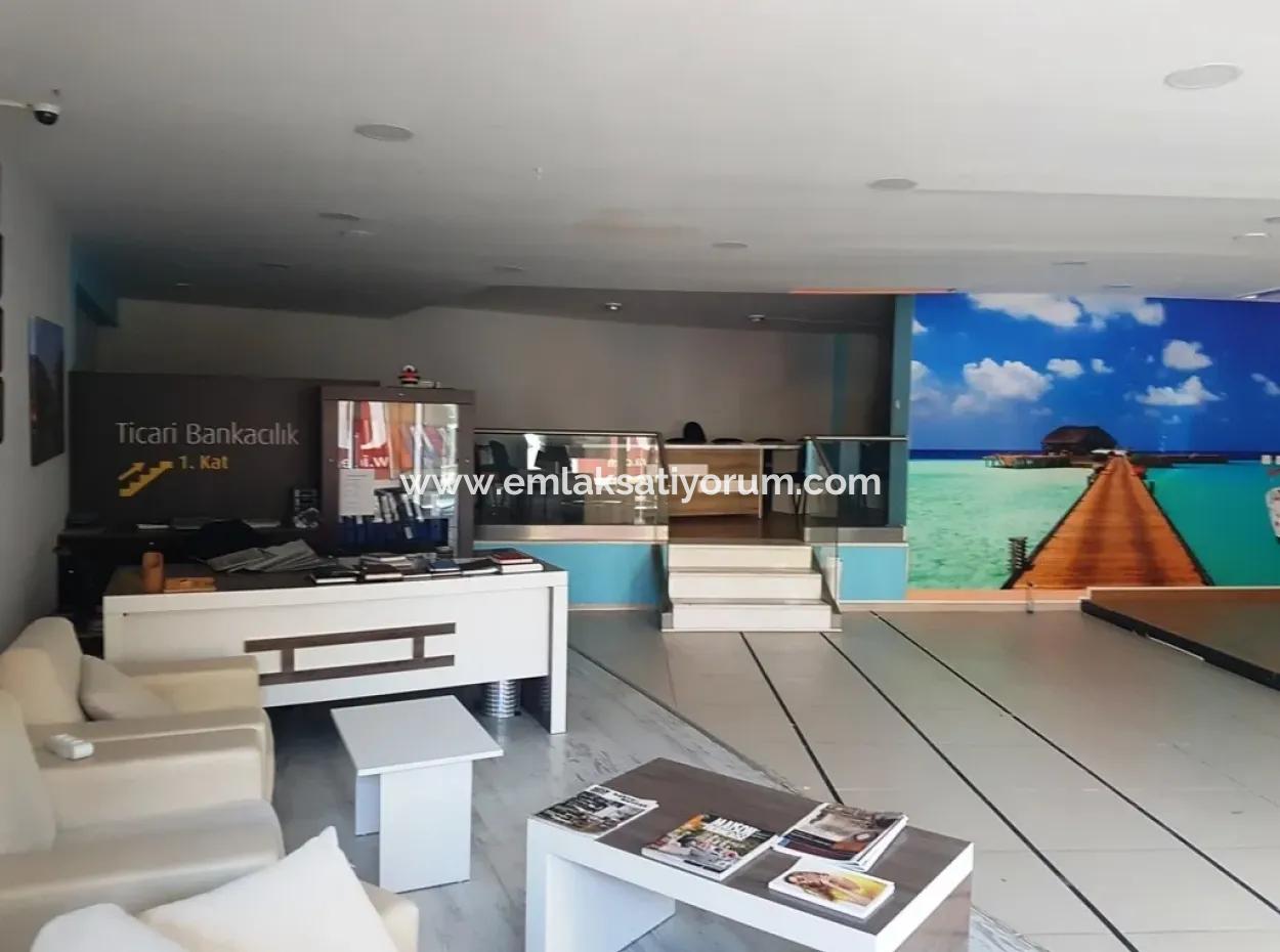 Oriya Auch Der Schnäppchen-Shop Für Verkauf