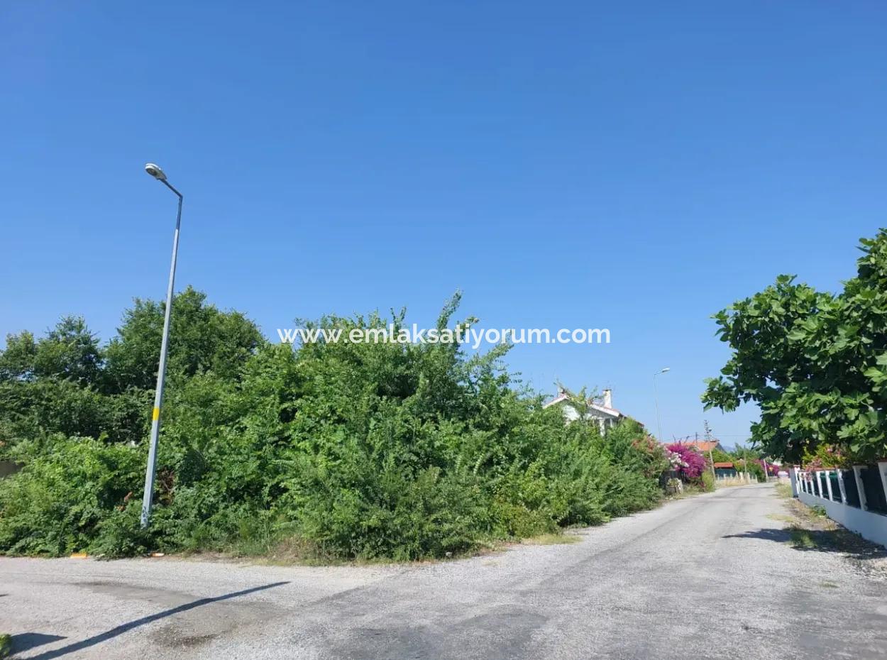 500 M2 Freistehendes Schnäppchengrundstück Zum Verkauf Im Dalyan Center
