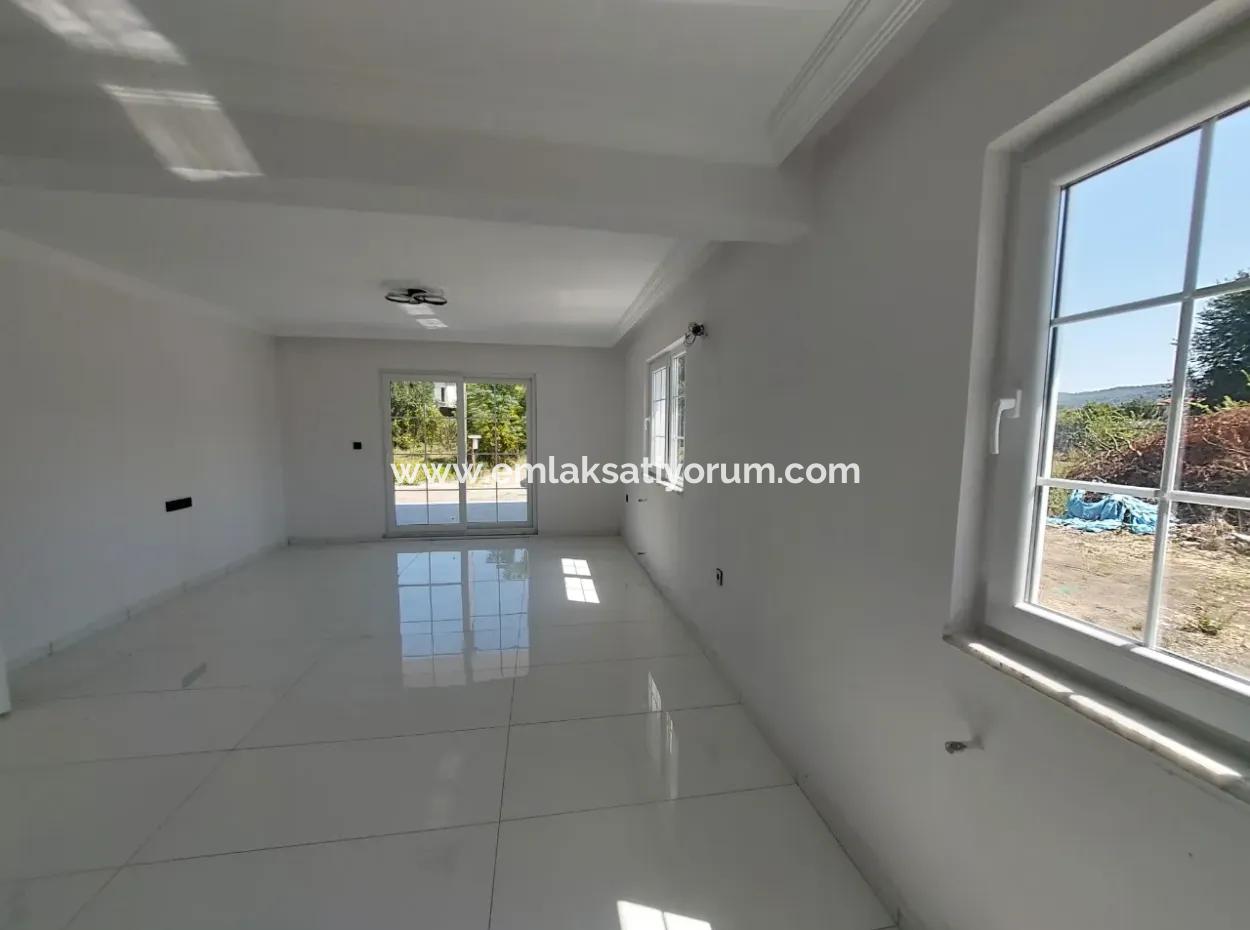 Ideal Für Ein Ruhiges Leben Mitten In Der Natur In Muğla Ortaca Eskiköy, 2 1 Einstöckiges Haus Zu Vermieten.