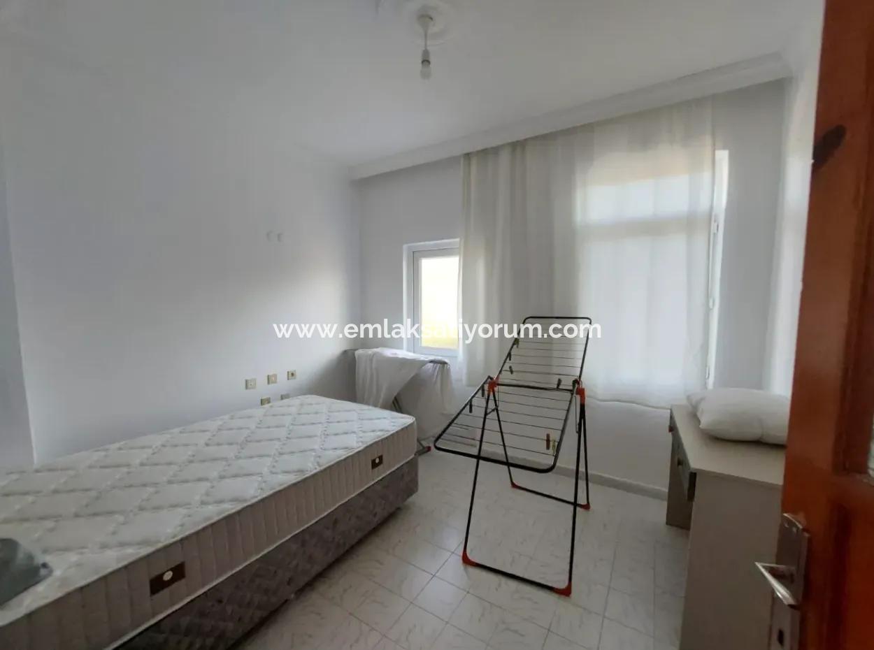Im Zentrum Von Dalyan, Muğla, 2 1 Unmöblierte Wohnung Zu Vermieten