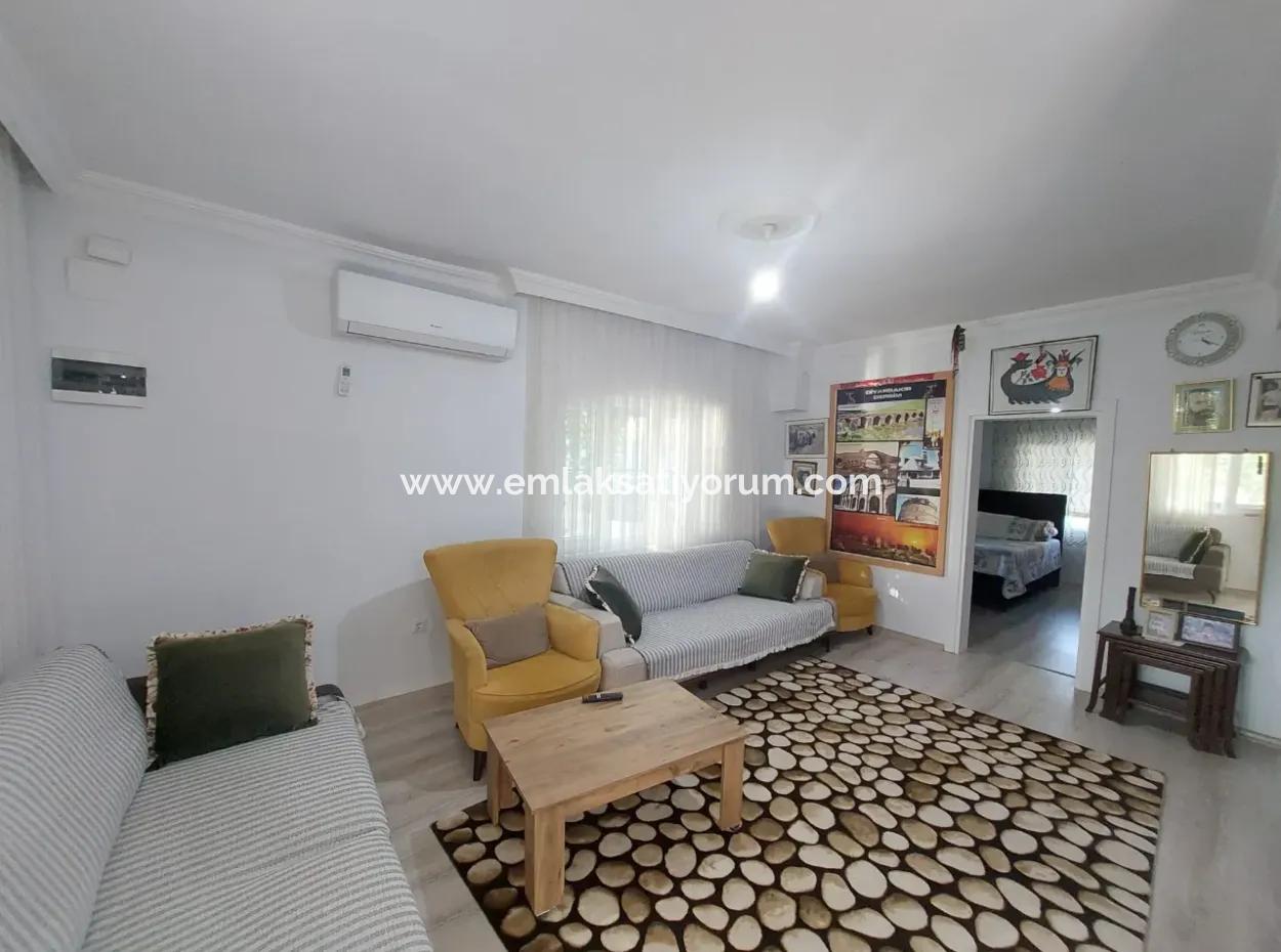 130 M2, 2 1 Dorfhaus Auf 1 330 M2 Freistehendem Grundstück In Ortaca Ekşiliyurt Zu Verkaufen Oder Teilweise Gegen Eine Wohnung Auszutauschen