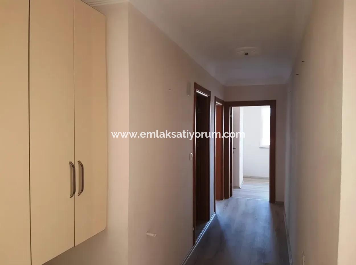 Saubere Und Praktische Wohnung Für Verkauf In Oriya