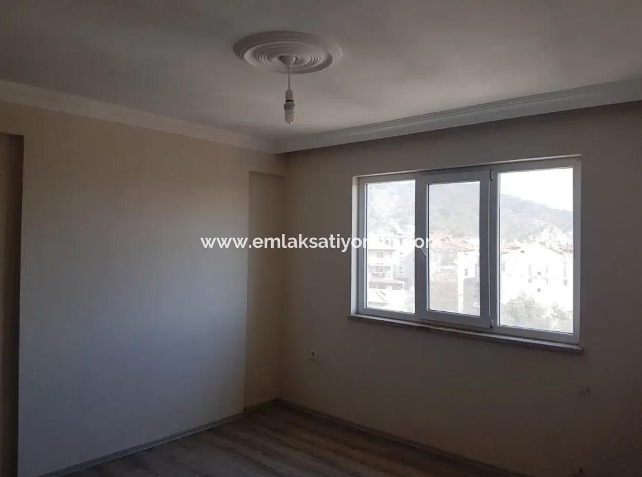 Saubere Und Praktische Wohnung Für Verkauf In Oriya