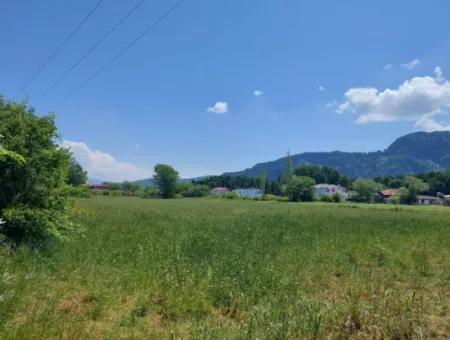 680M2 Schnäppchengrundstück, Das Sich Für Investitionen Eignet, Zum Verkauf An Der Grenze Von Dalyan In Ortaca Okçular