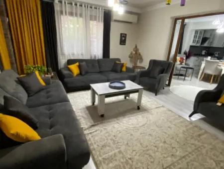 Ortaca Ekşiliyurt 2 1 Möblierte Wohnung Zur Miete Auf Einem Grundstück Von 700 M2 Mit Swimmingpool