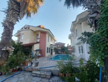 2 1 Unmöblierte Maisonette Mit Pool In Muğla Dalyan Zu Vermieten