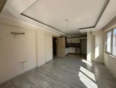 2 1 Wohnung Im 3. Stock Zu Verkaufen In Ortaca Cumhuriyet