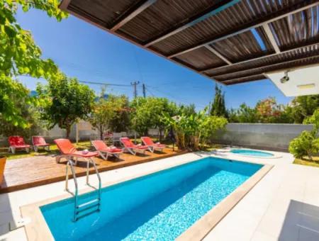 Möblierte Luxusvilla Mit Pool In Dalyan Für 6 Monate Mieten