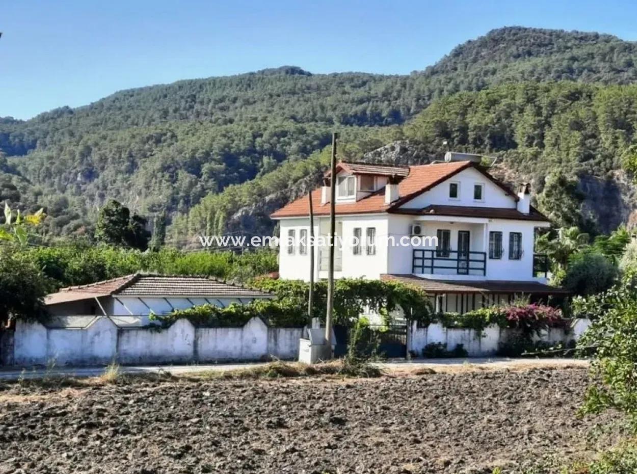 Zero Plot Of Land On Main Road For Sale In Archers