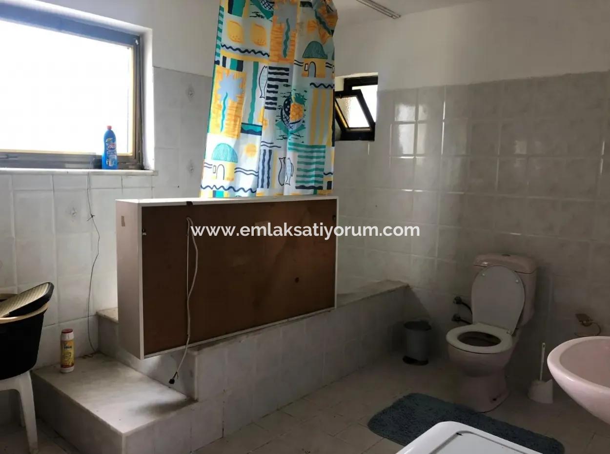 Detached House For Sale In Oriya Raider