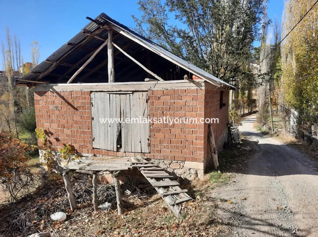 Çameli Cevizli Bargain Barn And 2650 M2 Land For Sale