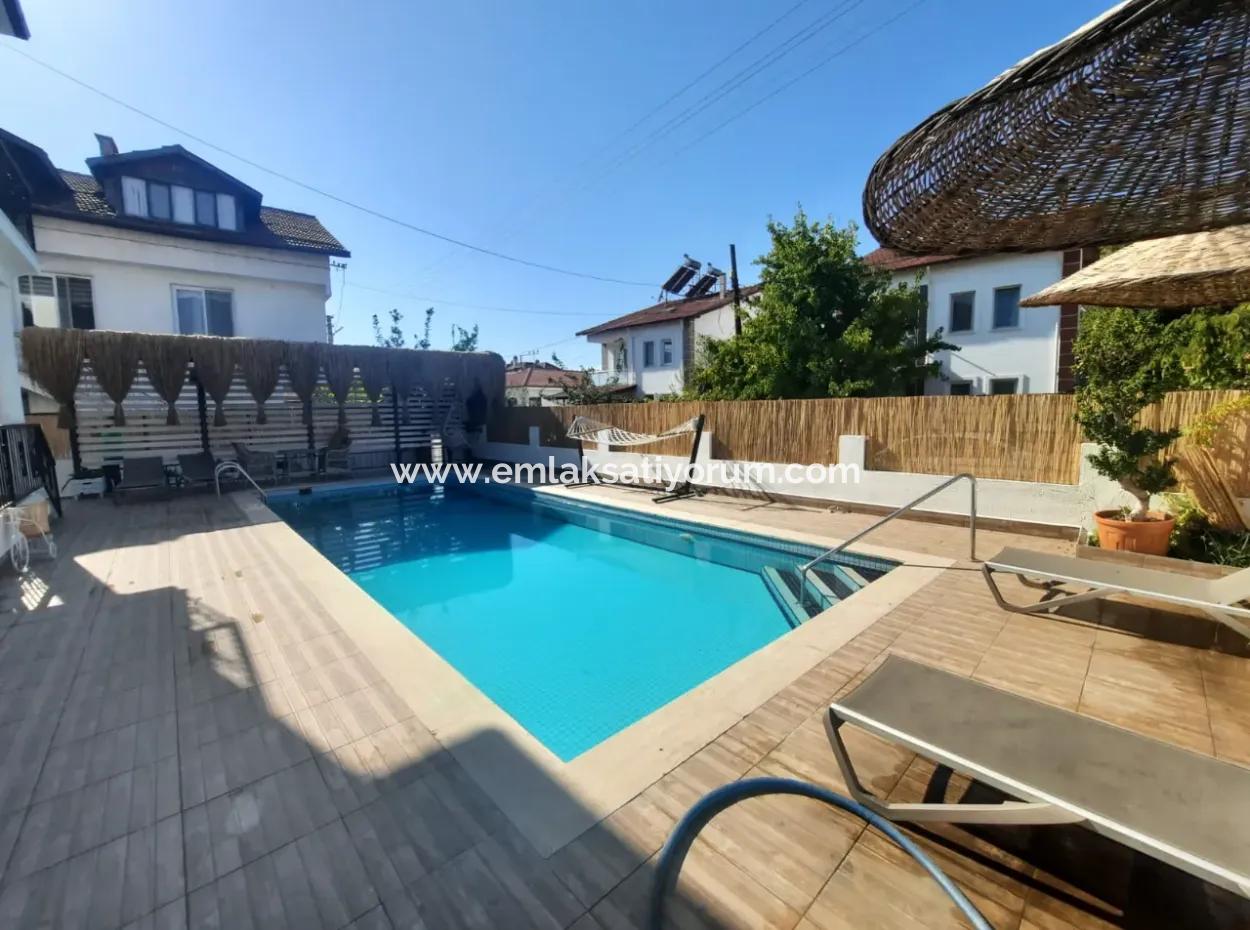 Köyceğizde Close To The Lake Swimming Pool, Furnished, 7 1 Detached Triplex For Rent Until May
