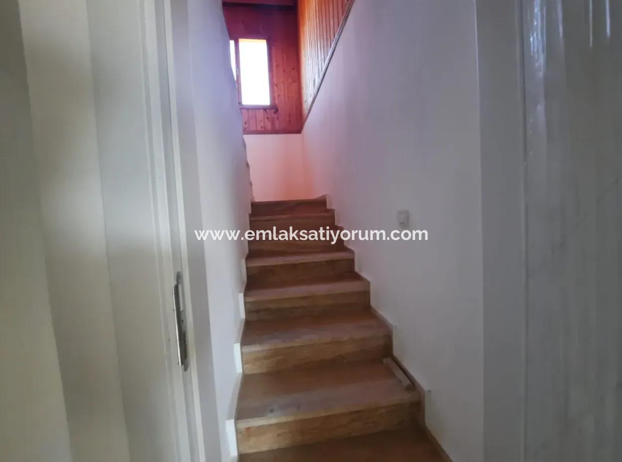 Köyceğizde Close To The Lake Swimming Pool, Furnished, 7 1 Detached Triplex For Rent Until May
