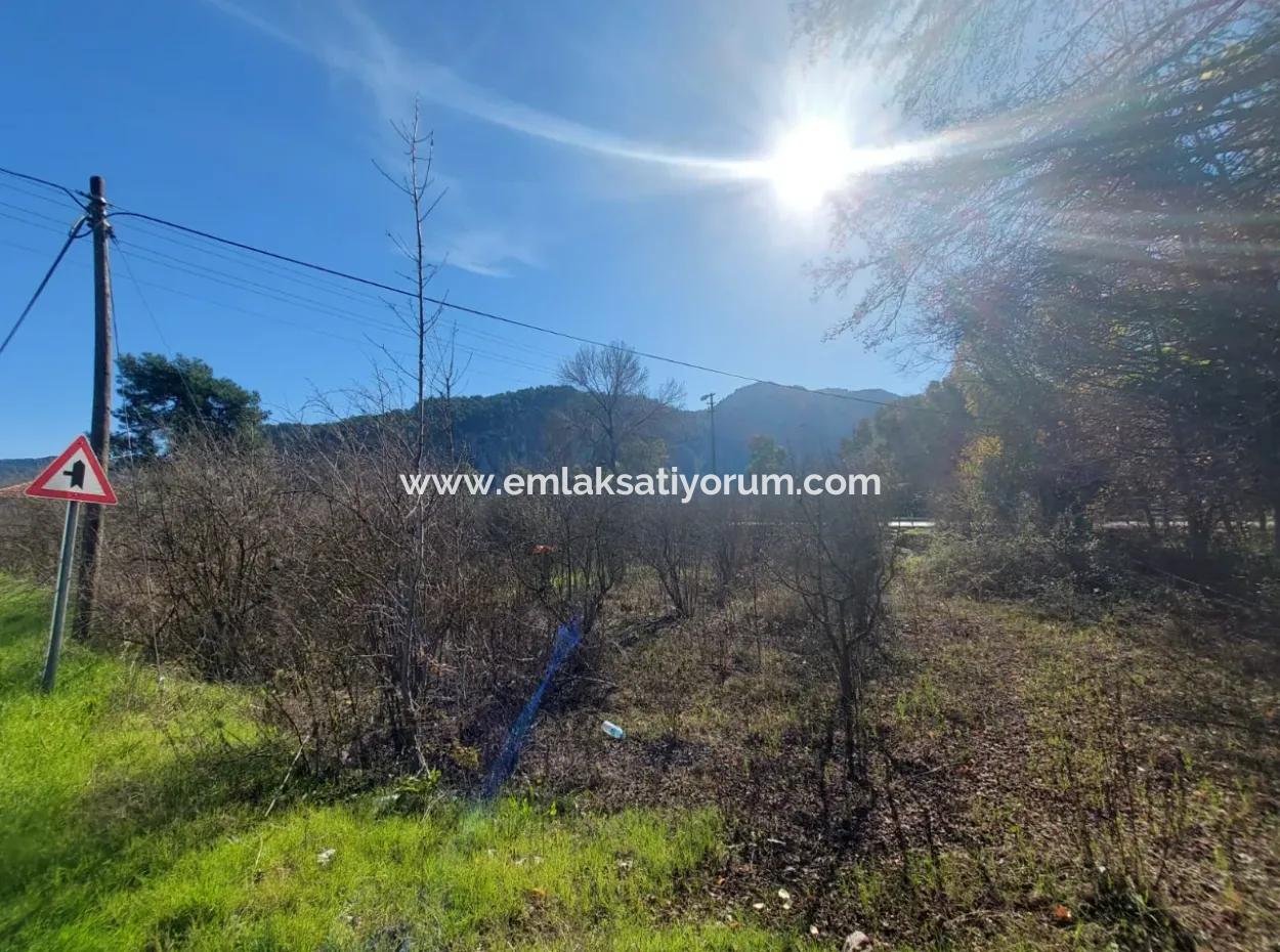 1000 M2 Land Front To The Main Road In Ortaca Okçular For Sale