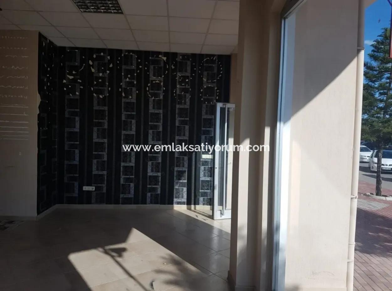 The Head Of The Corner, At The Edge Of The Carriageway Oriya Dalyan Rental Shop 120 M2