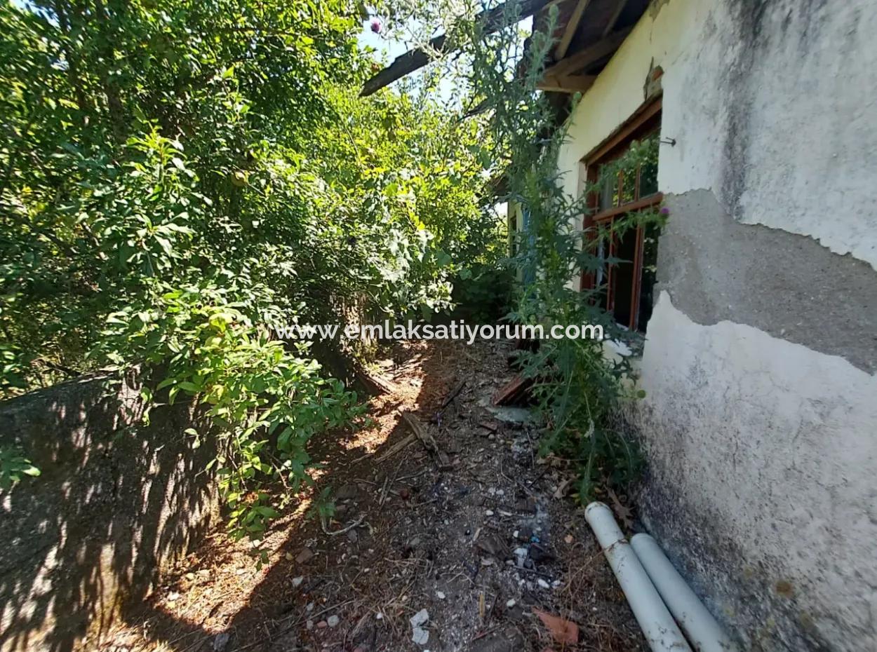 Ortaca Ekşiliyurt 1 900 M2 2 Village Houses And Barns For Sale