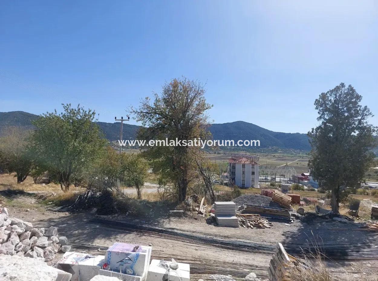 500M2 Land In The Center Of Çameli In Return For A Ready-Made Floor With A Construction License