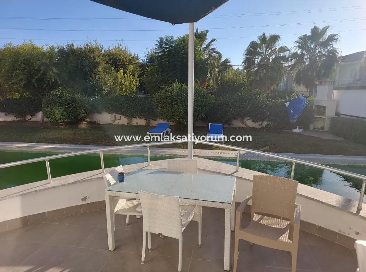 3 In 1 Opportunity Triplex With Swimming Pool In The Center Of Dalyan, Mugla