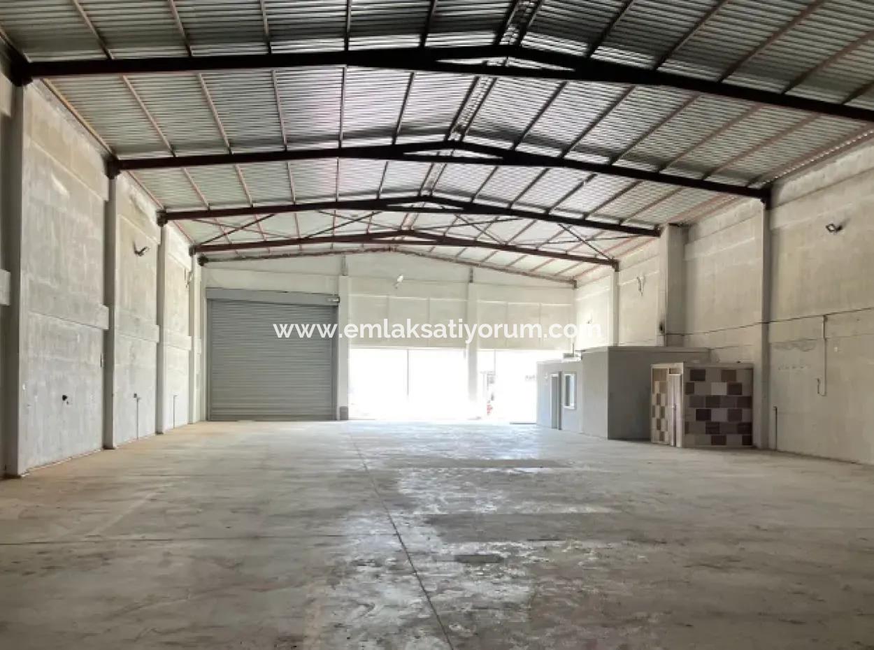 Rental Shop Industry Location 750M2