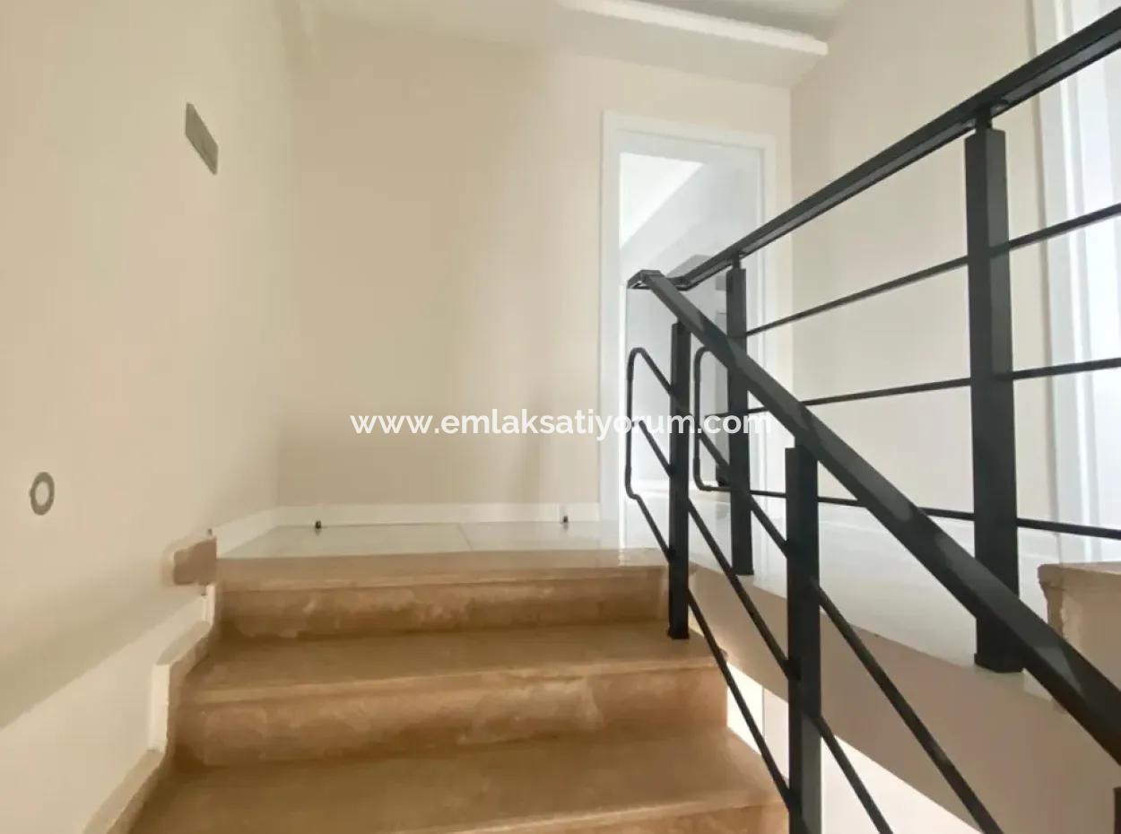 Furnished 4 1 Villa Rent In 415 M2 Plot In Ortaca Sarigerme