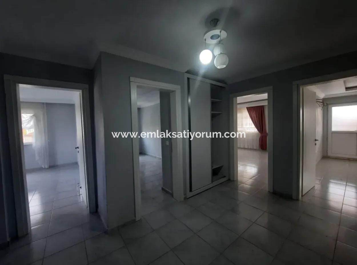 220 M2, 3 1 House For Rent In Muğla Ortaca Eskiköy.