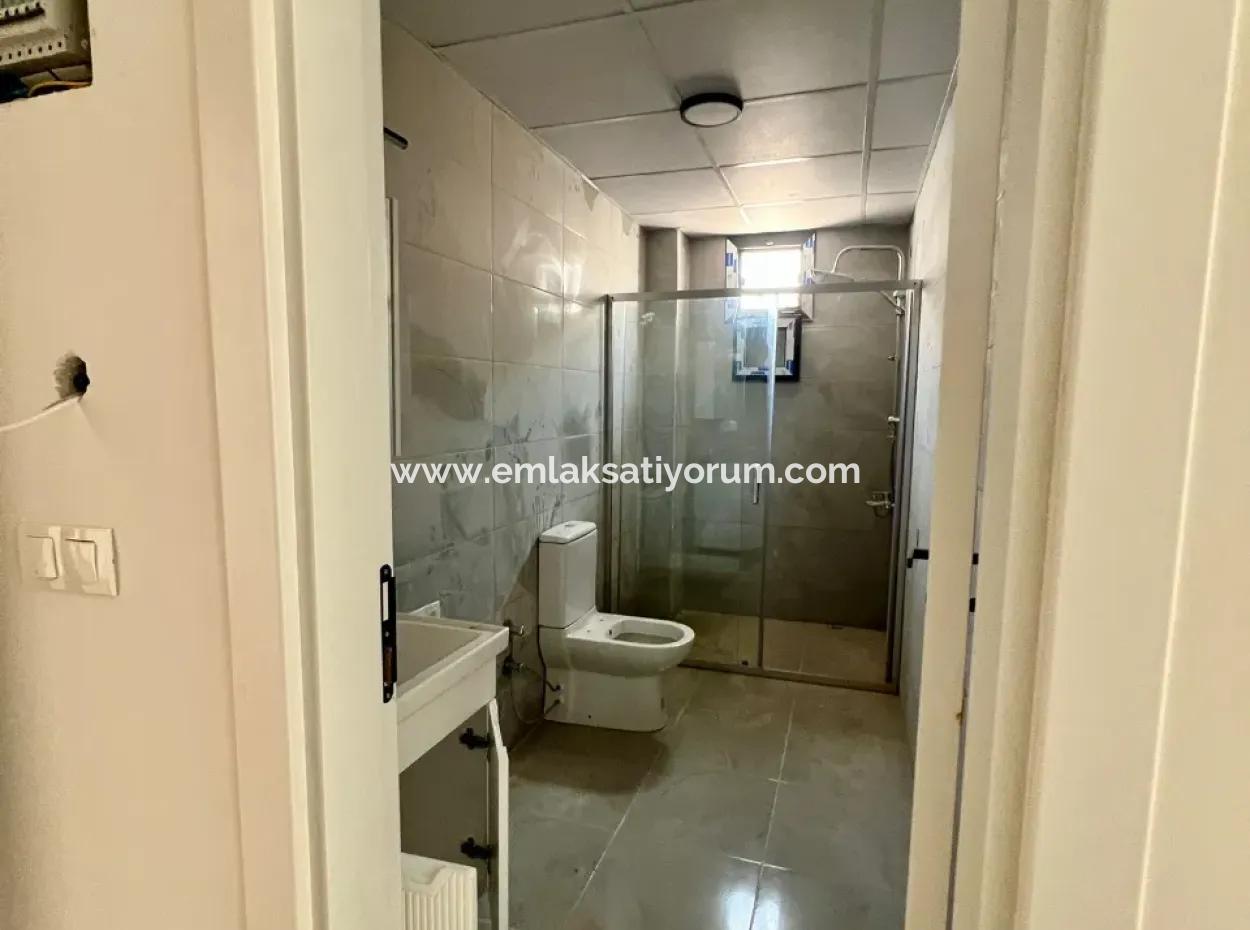 High Entrance 1 1 Apartment For Rent In Ortaca Karaburun