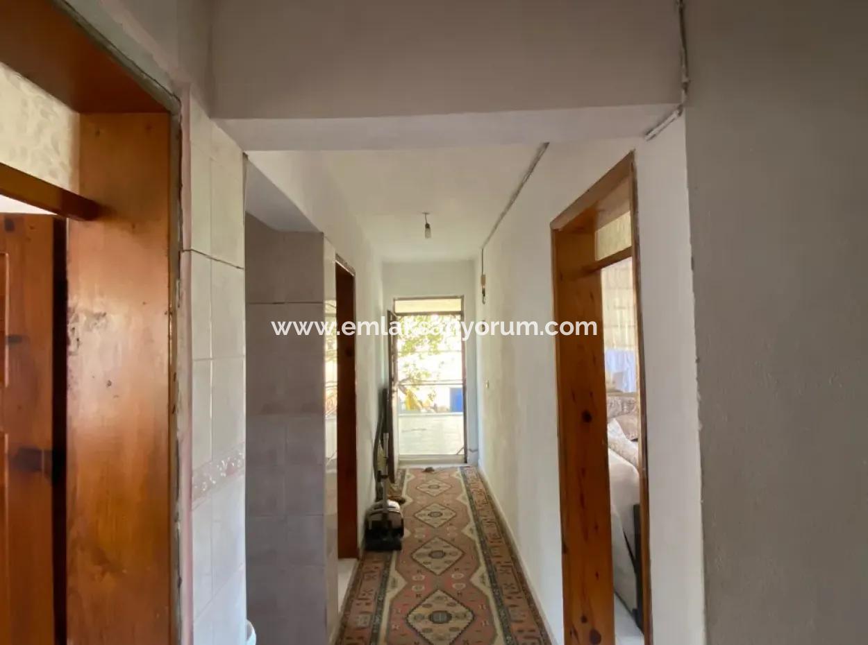 Detached House And Greenhouse For Sale In 5200 M2 Field In Ortaca Eskiköy