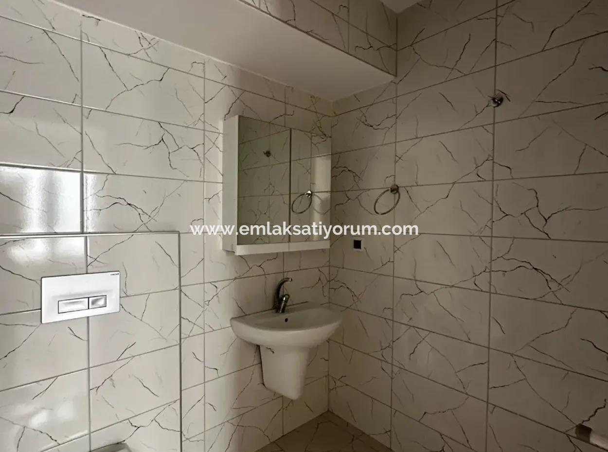 For Sale 3 1 110 M2 Apartment In The Center Of Ortaca.