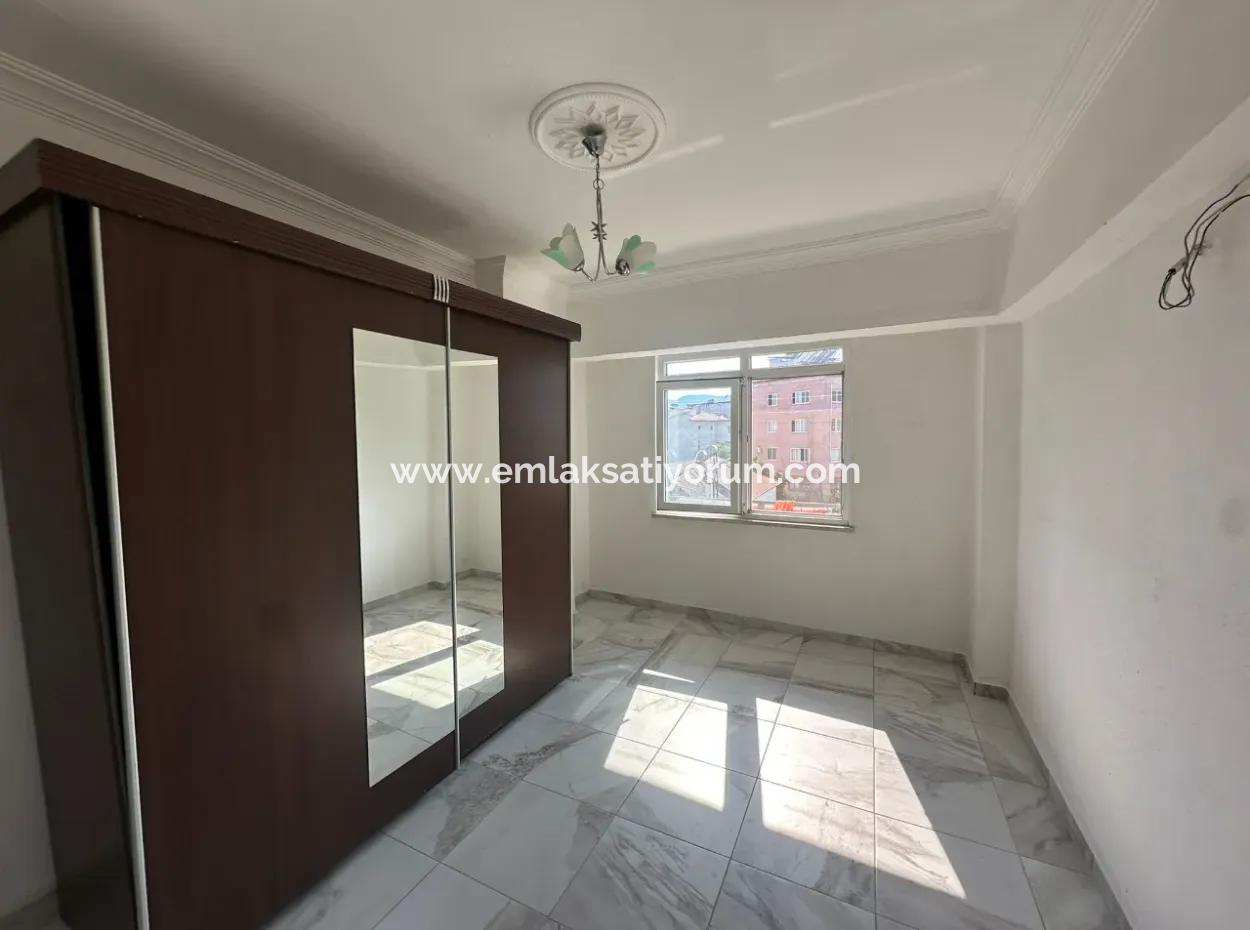 3 1 Apartment For Rent In The Center Of Ortaca