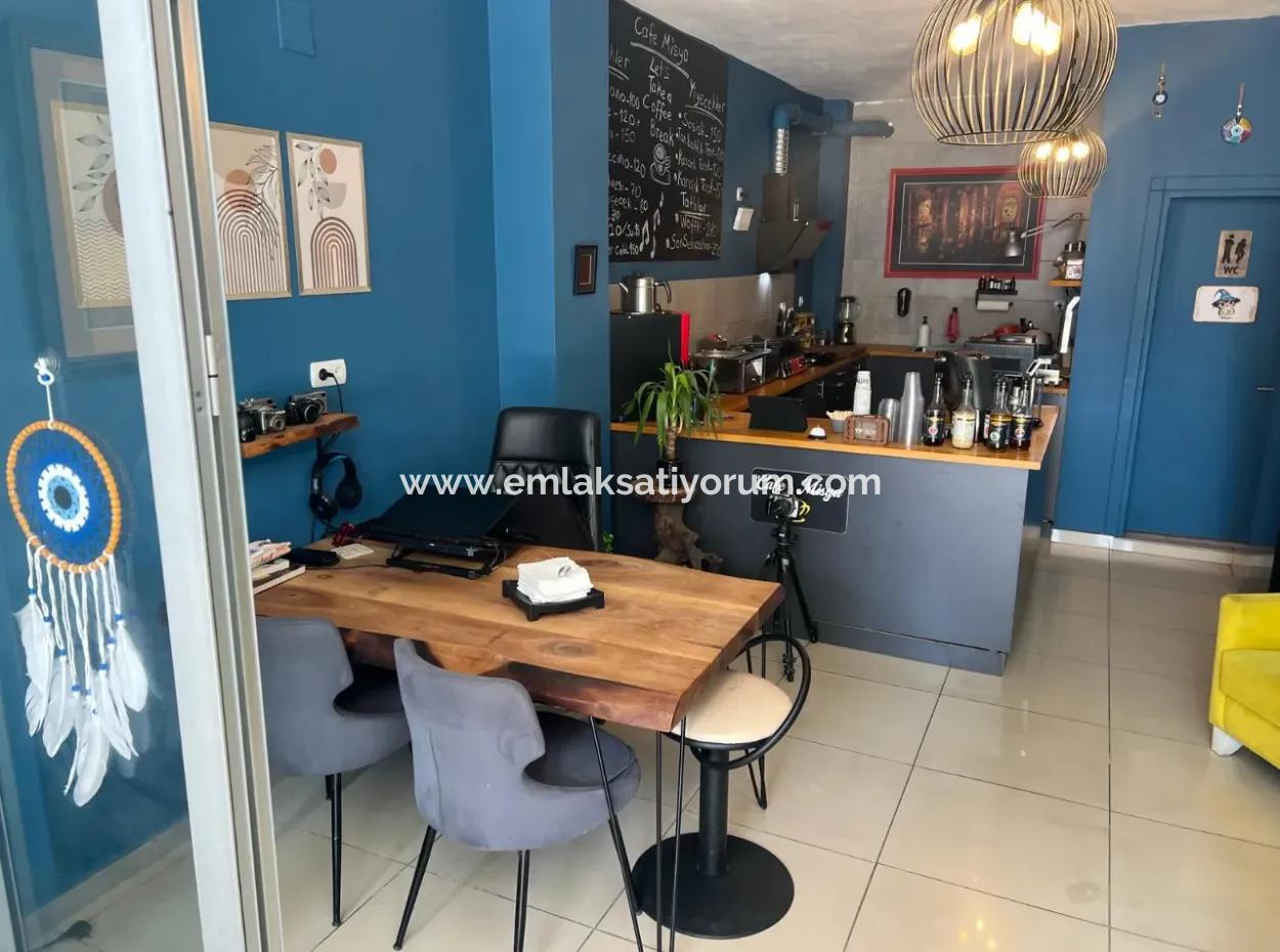 Workplace Cafe Close To The Lake In The Center Of Muğla Köyceğiz Is For Sale