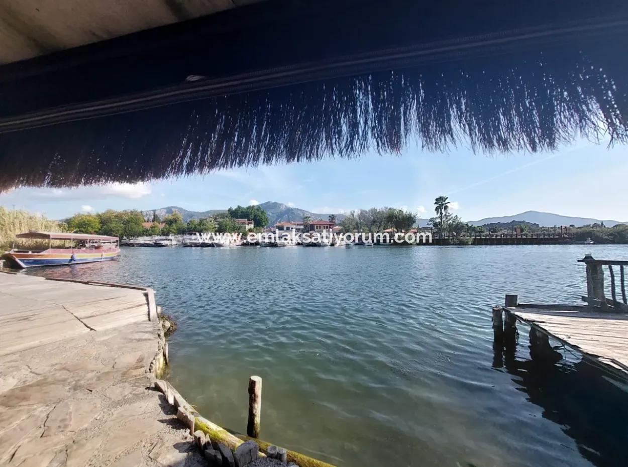 Köyceğiz Çandır Dalyan Canal Zero 865 M2 House And Restaurant For Sale