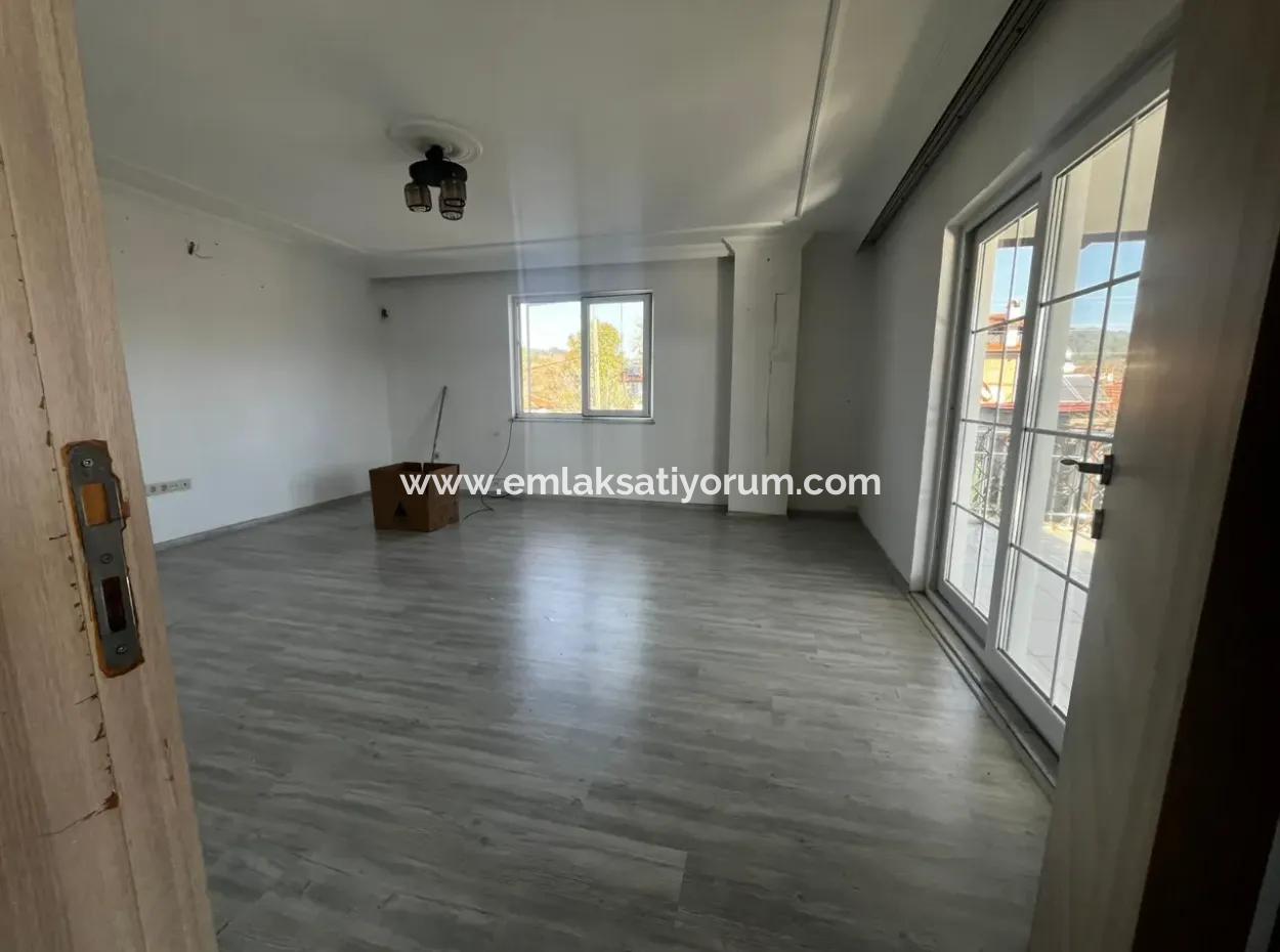 Ortaca Gölbaşı 2 1, Large Apartment With Closed Kitchen For Rent