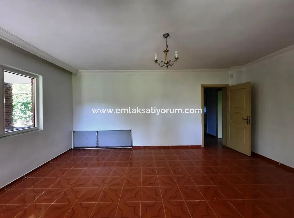 Detached 2-Storey House For Sale In Mugla Köyceğiz Toparlar