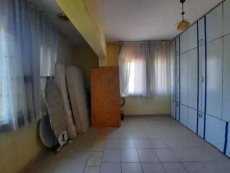 Muğla, Ortaca Dalyanda 2Nd Floor Of 2-Storey House In Detached Garden For Rent