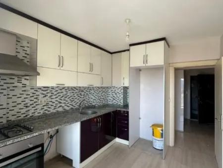 Mugla Ortaca Cumhuriyet Mah. 3 In 1 Closed Kitchen Apartment For Sale